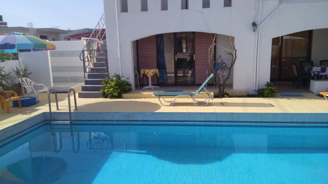 Villas Irene 5 Family Apartments Kokkini Hani Bagian luar foto