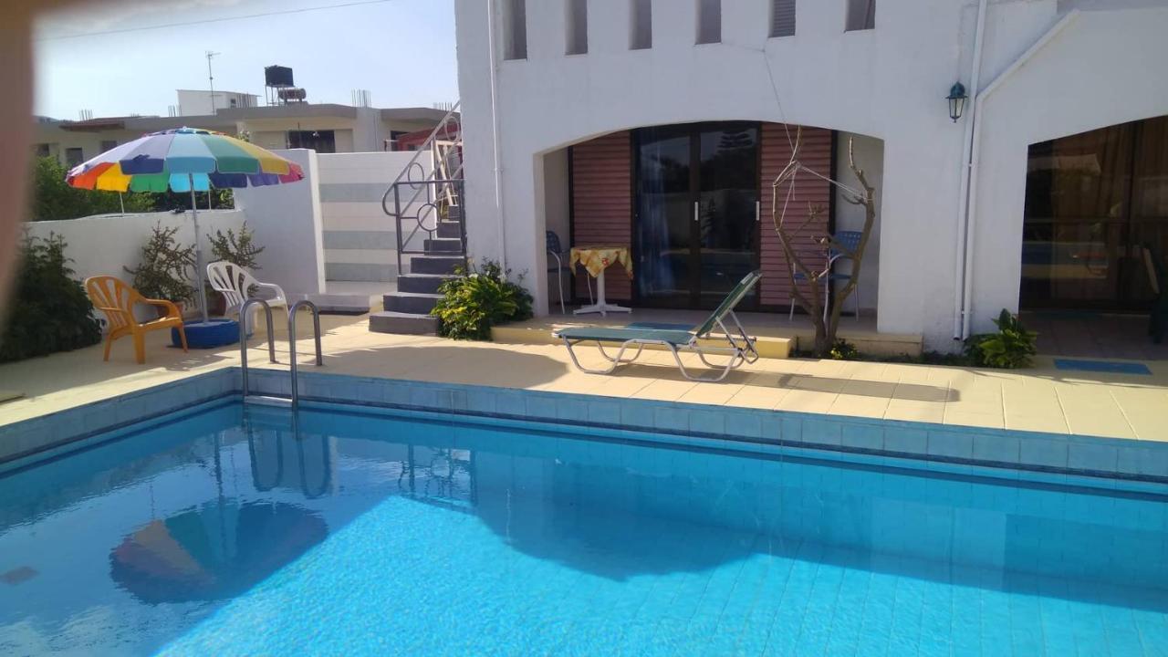 Villas Irene 5 Family Apartments Kokkini Hani Bagian luar foto