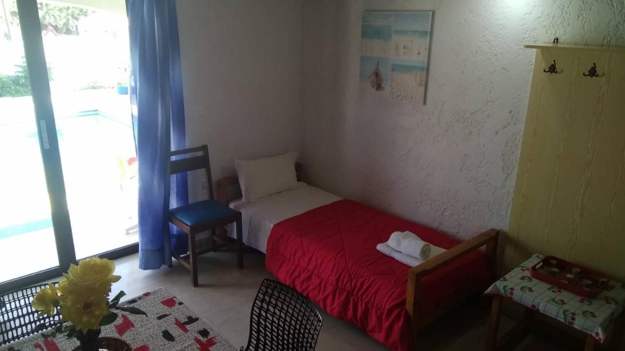 Villas Irene 5 Family Apartments Kokkini Hani Bagian luar foto